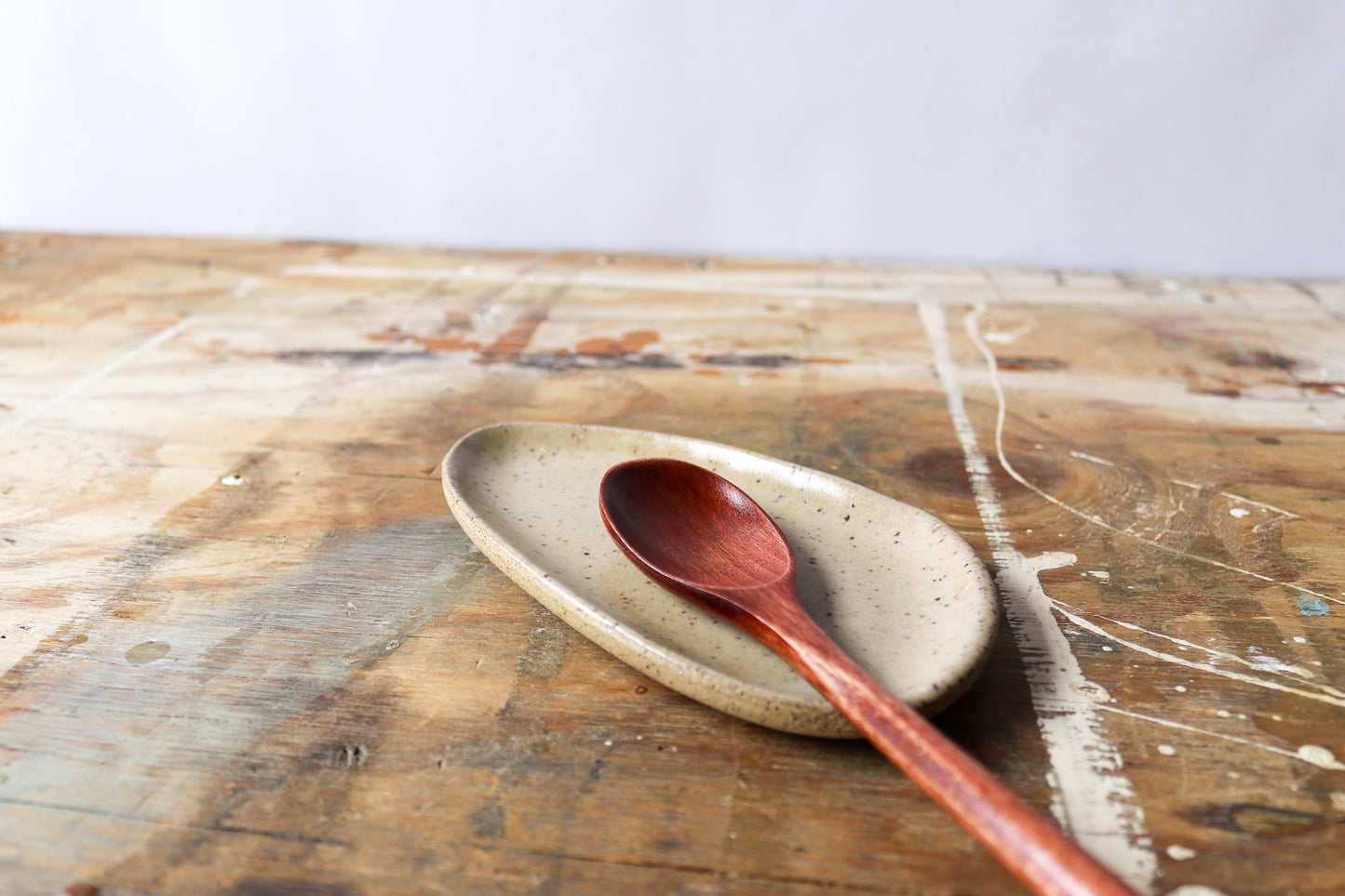 Small Pebble Plate - Stone