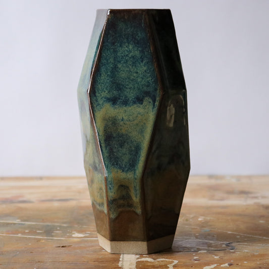 Large Geo Vase - Oil Spot
