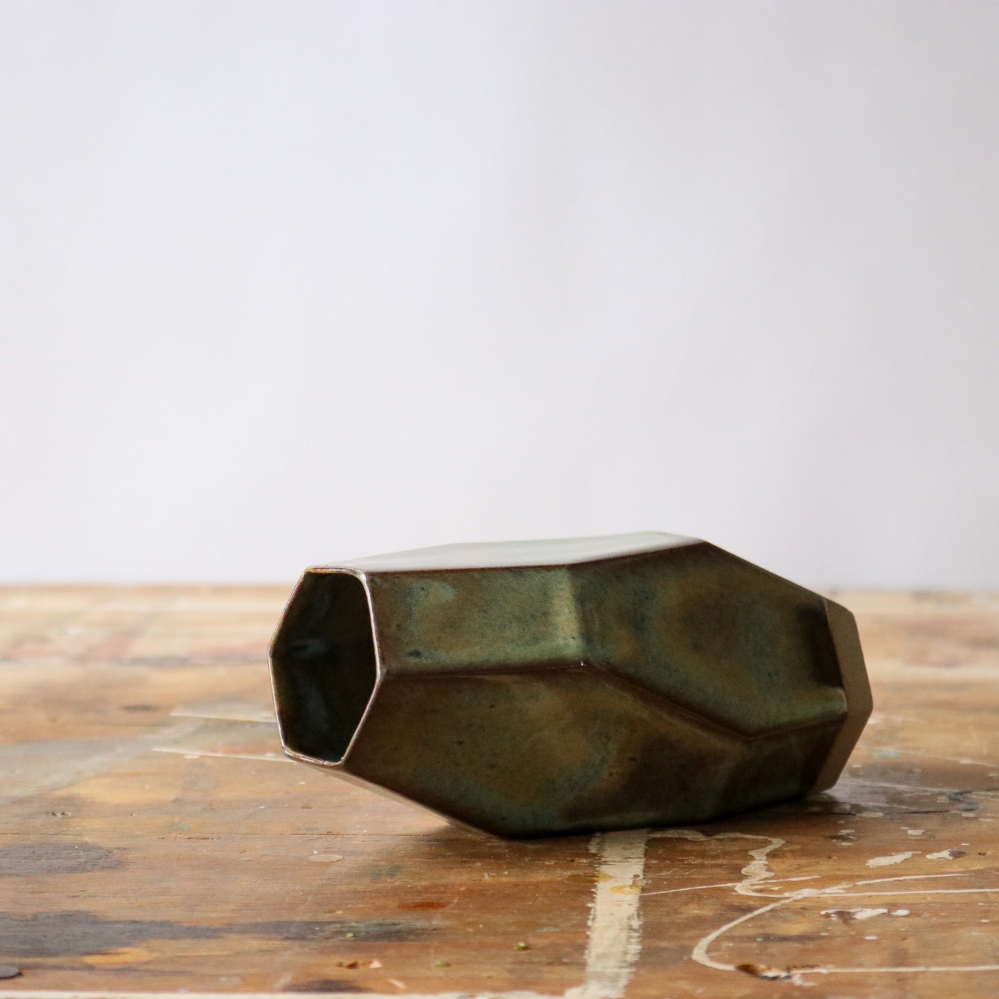 Medium Geo Vase - Patina