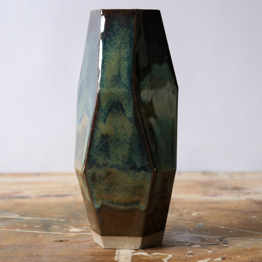 Large Geo Vase - Oil Spot