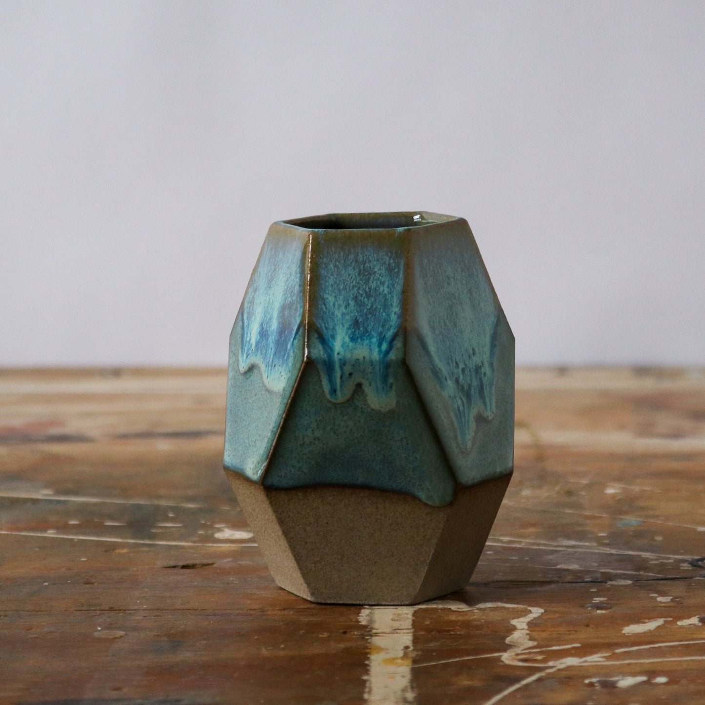 Small Geometric Vase - Low Tide