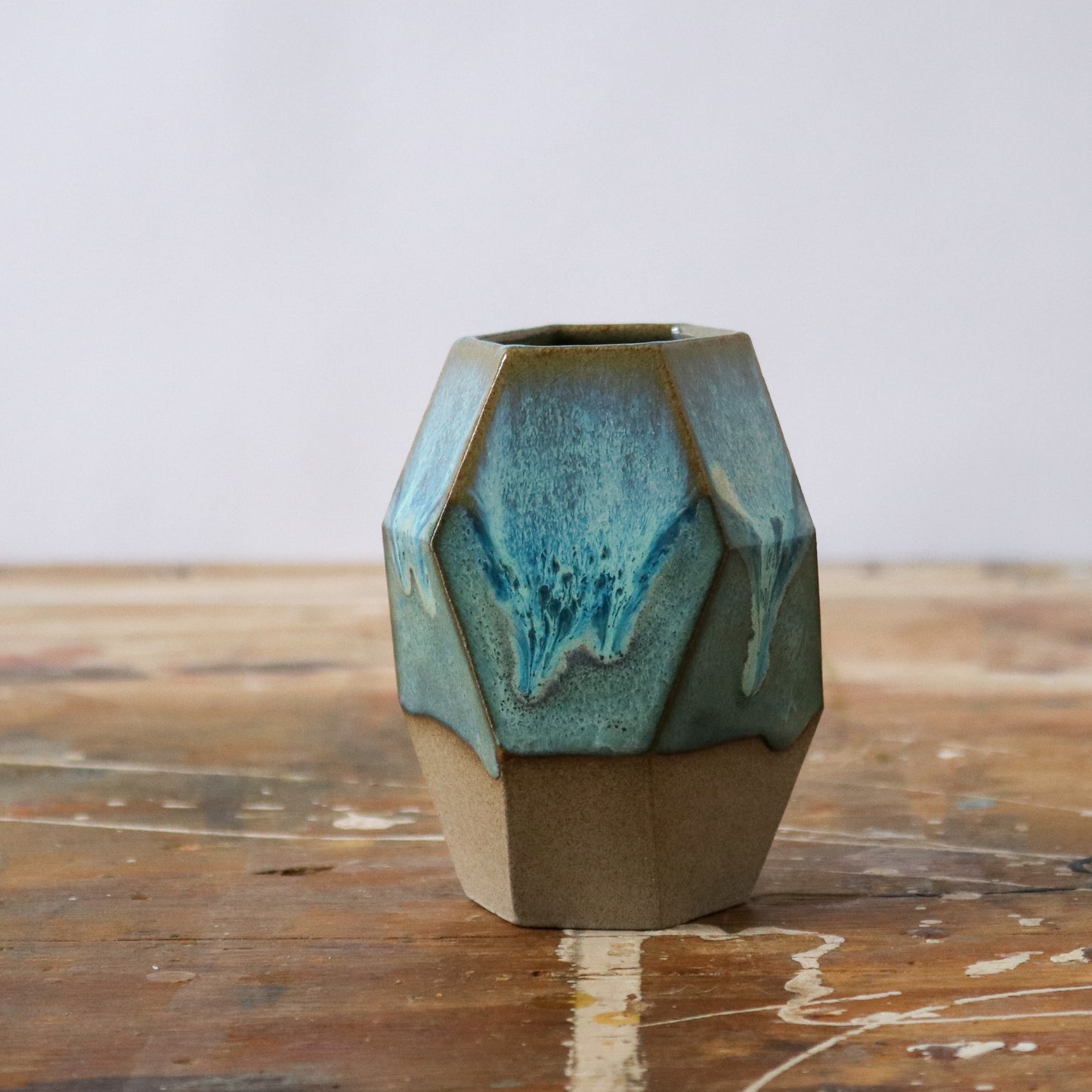 Small Geometric Vase - Low Tide