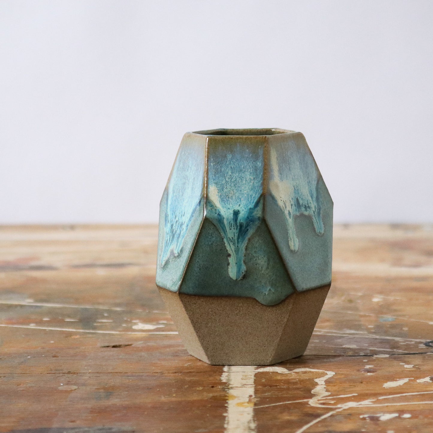 Small Geometric Vase - Low Tide