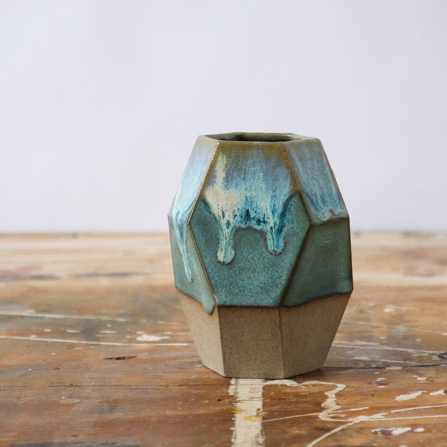 Small Geometric Vase - Low Tide