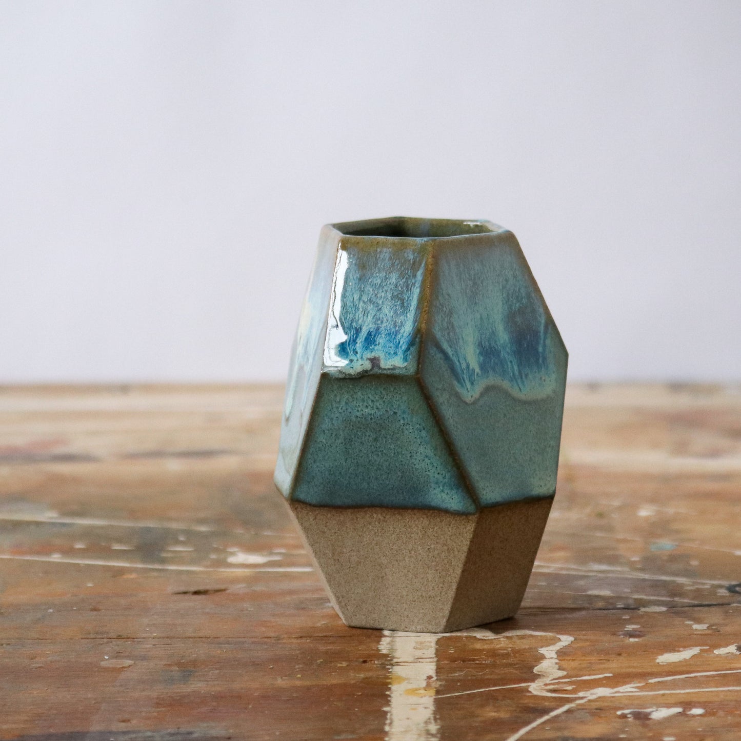 Small Geometric Vase - Low Tide